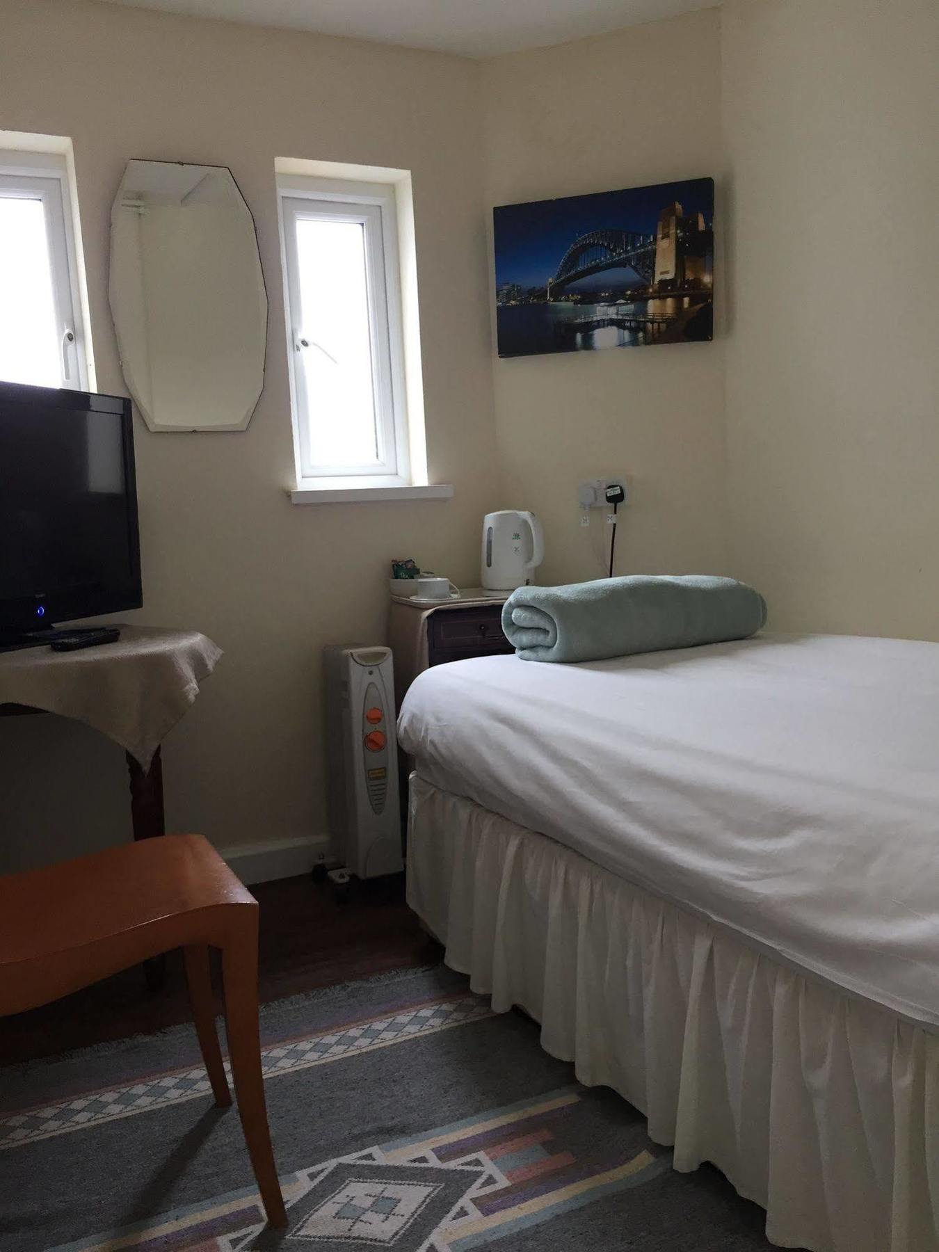 Hotel Cefn Mably Penarth Zewnętrze zdjęcie